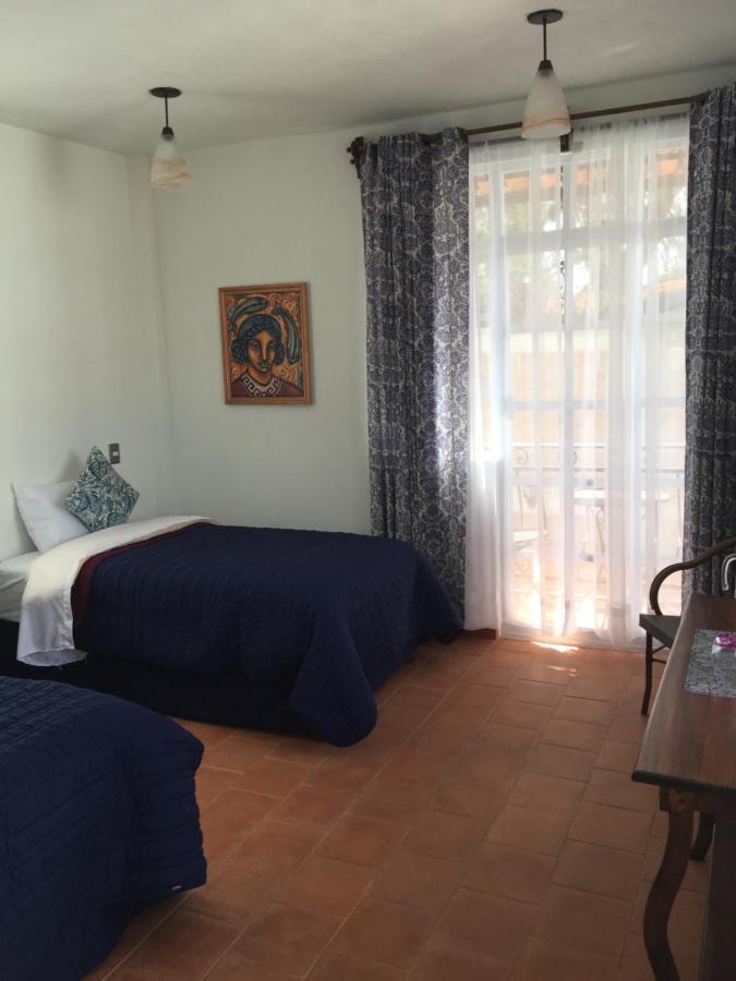 Campanas Hotel